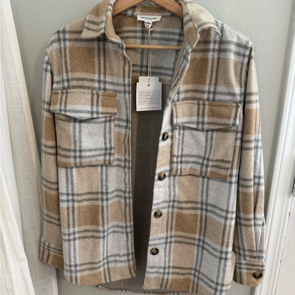 Beachlunchlounge Beige and Gray Plaid Shirt